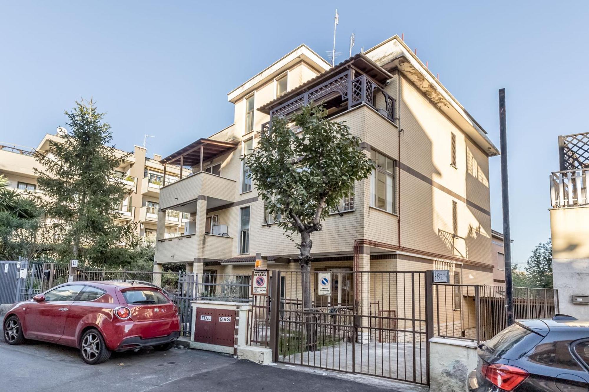A Casa Di Max - Battistini Station 